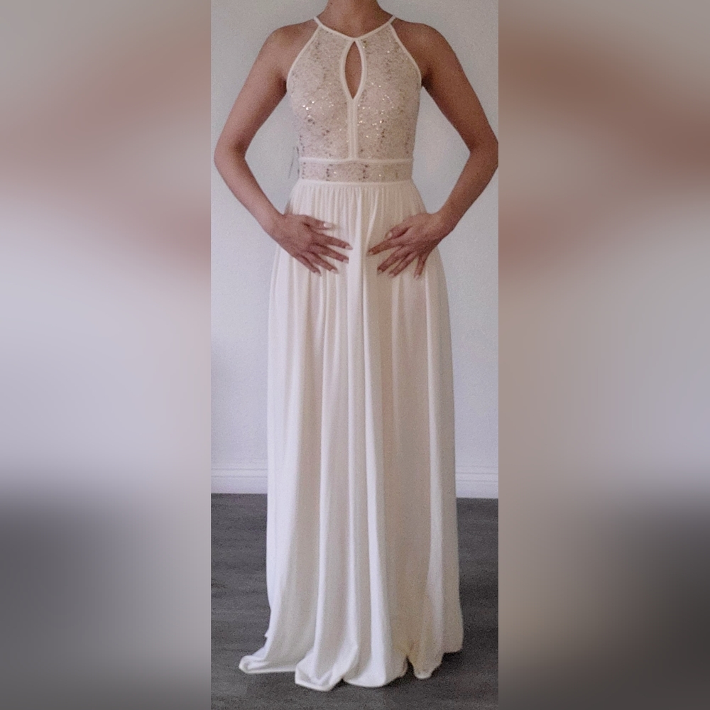 Prom dress, elegant dress, wedding dress
